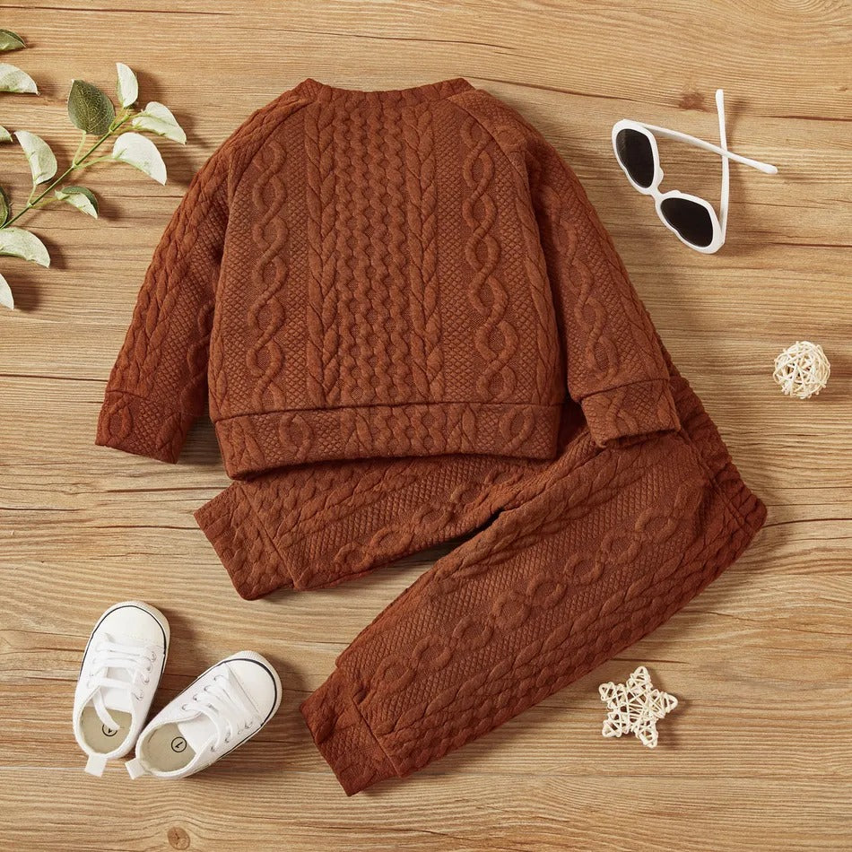 Cozy and Stylish: 2-Piece Toddler Casual Set