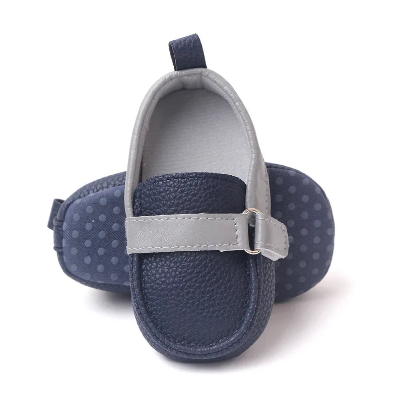 Fashionable PU Leather Soft Sole Sneakers for Stylish Babies