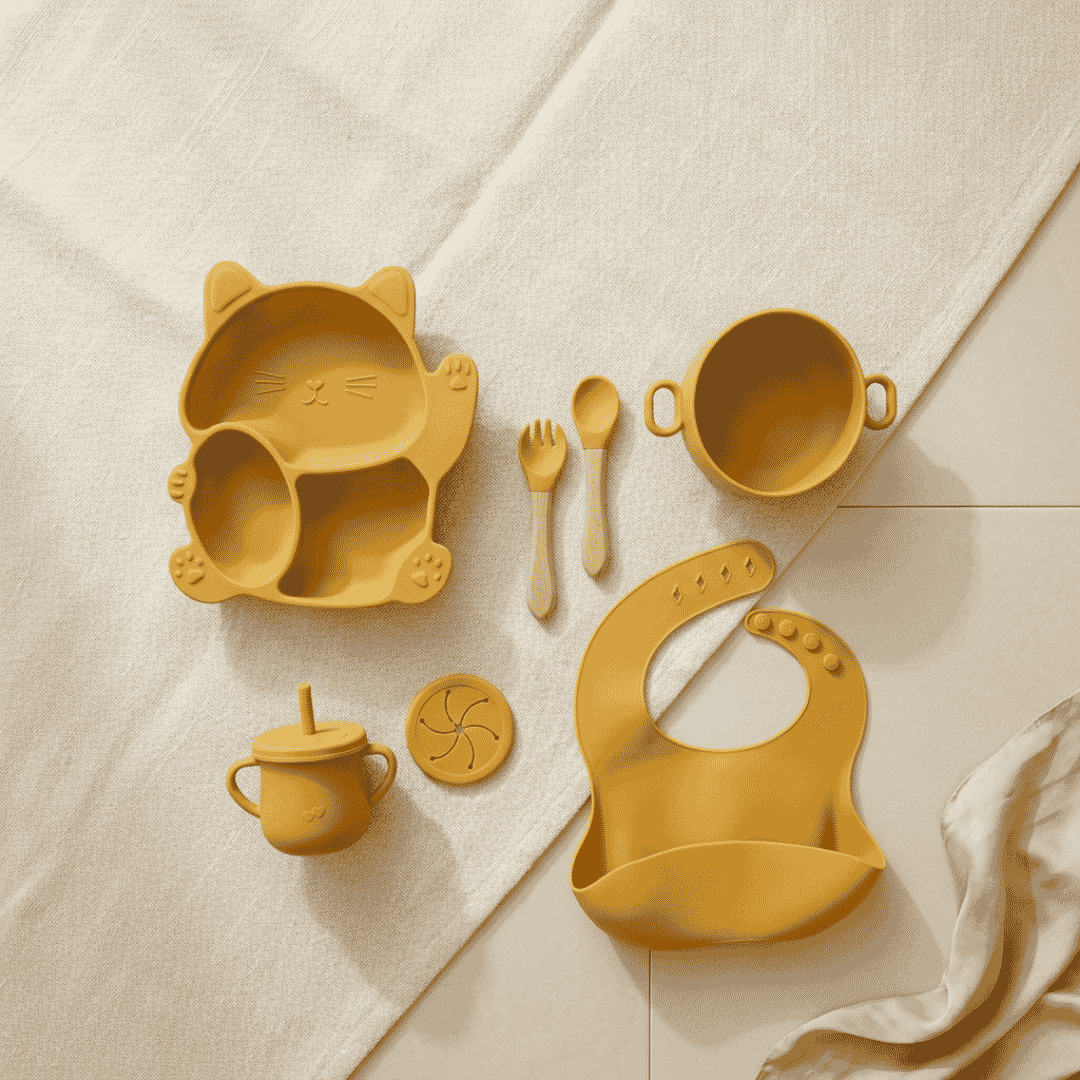 7-Piece Baby Silicone Feeding Set - BPA-Free Mealtime Essentials -Kitty