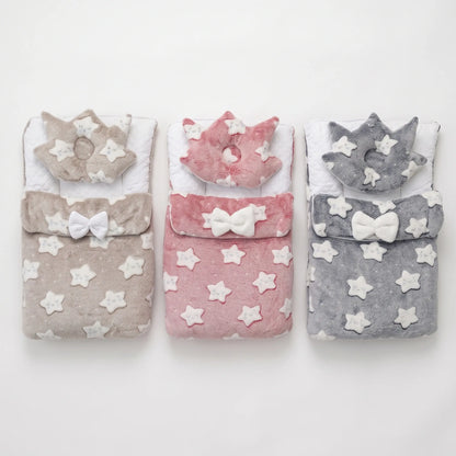 Plush Baby Carry Nest & Crown Pillow Set – Star Print