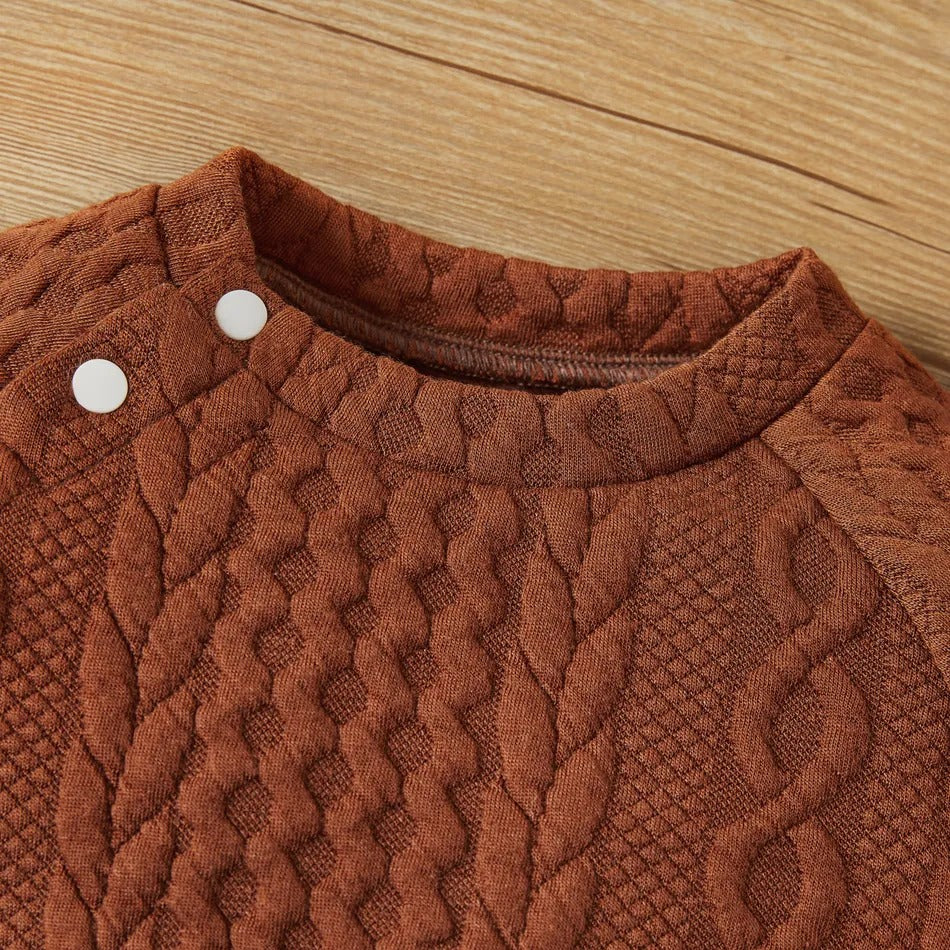 Charming and Practical: Ribbed Sweater and Elasticized Pants for Toddlers
